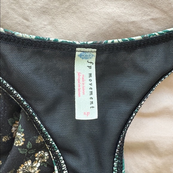 NWT FP Movement by Free People Synergy Print Bra Size S - Picture 6 of 9